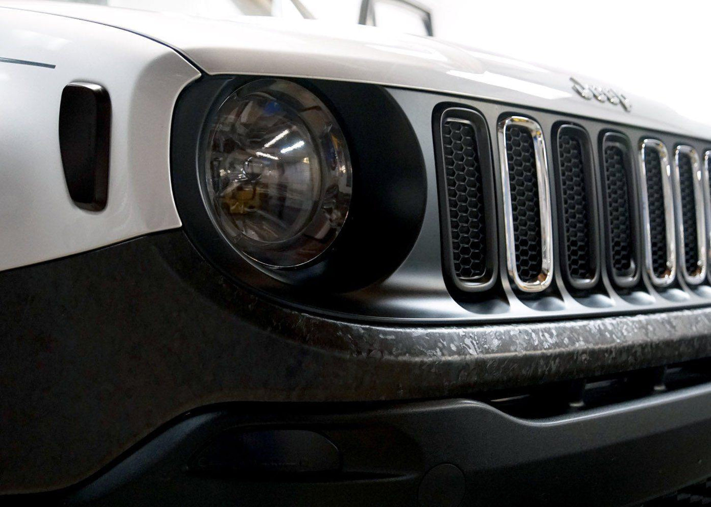 2015 Jeep Renegade Headlight Full Wrap Tint Kit — Luxe Auto Concepts