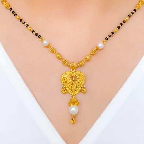 Andaaz Jewelers | Shop 22K Gold Necklace Sets