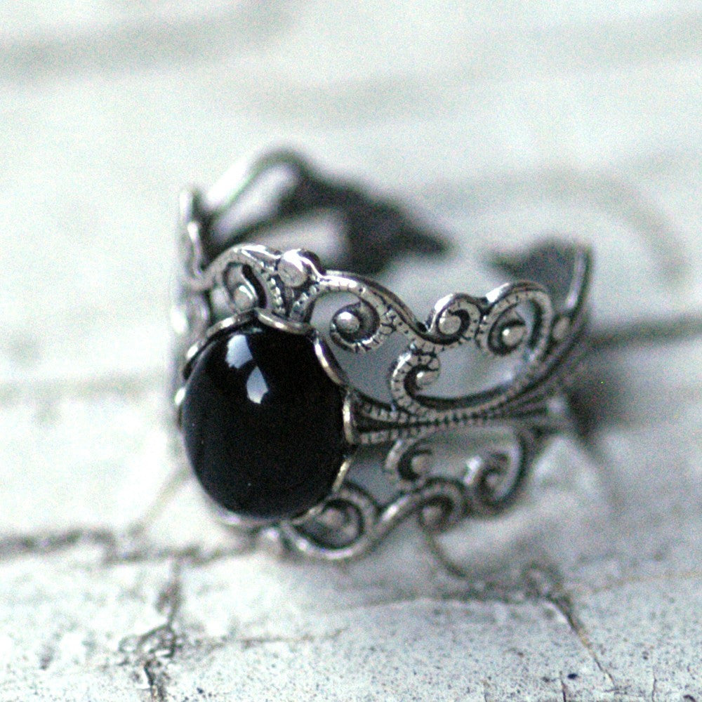 Filigree Ring Black Onyx Stone In Silver 10x8mm Ragtrader Vintage