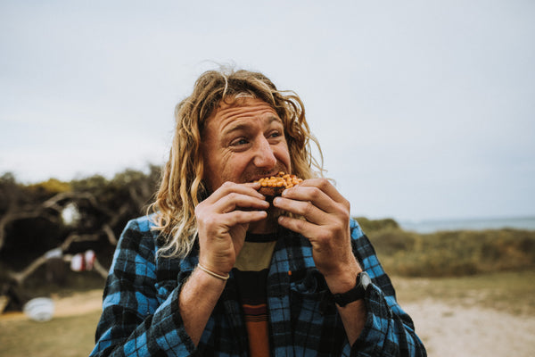 Campfire food. Baked beans in the outback. 