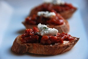 bruschetta with sundried tomato pesto