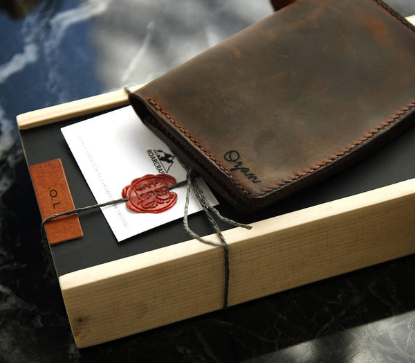 personalized leather wallet