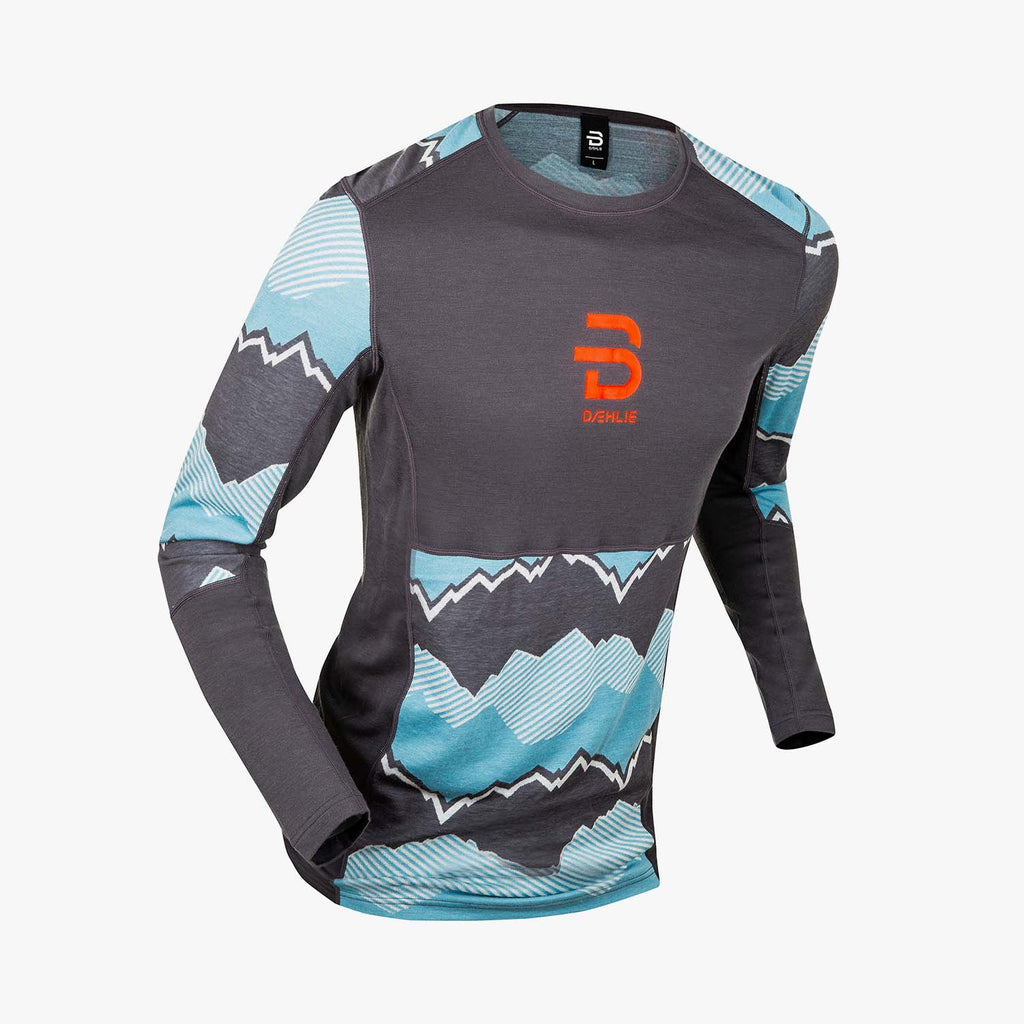 Men's Daehlie Performance Tech Long Sleeve – BackRoads Brews + Shoes