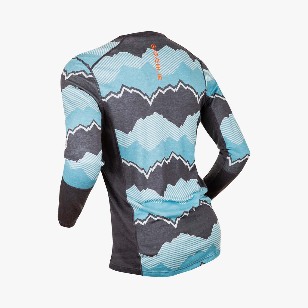 Men's Daehlie Performance Tech Long Sleeve – BackRoads Brews + Shoes