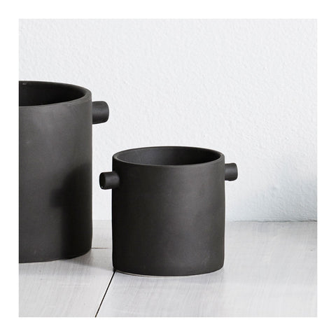 Handle Pot - Small, Charcoal Black by Zakkia
