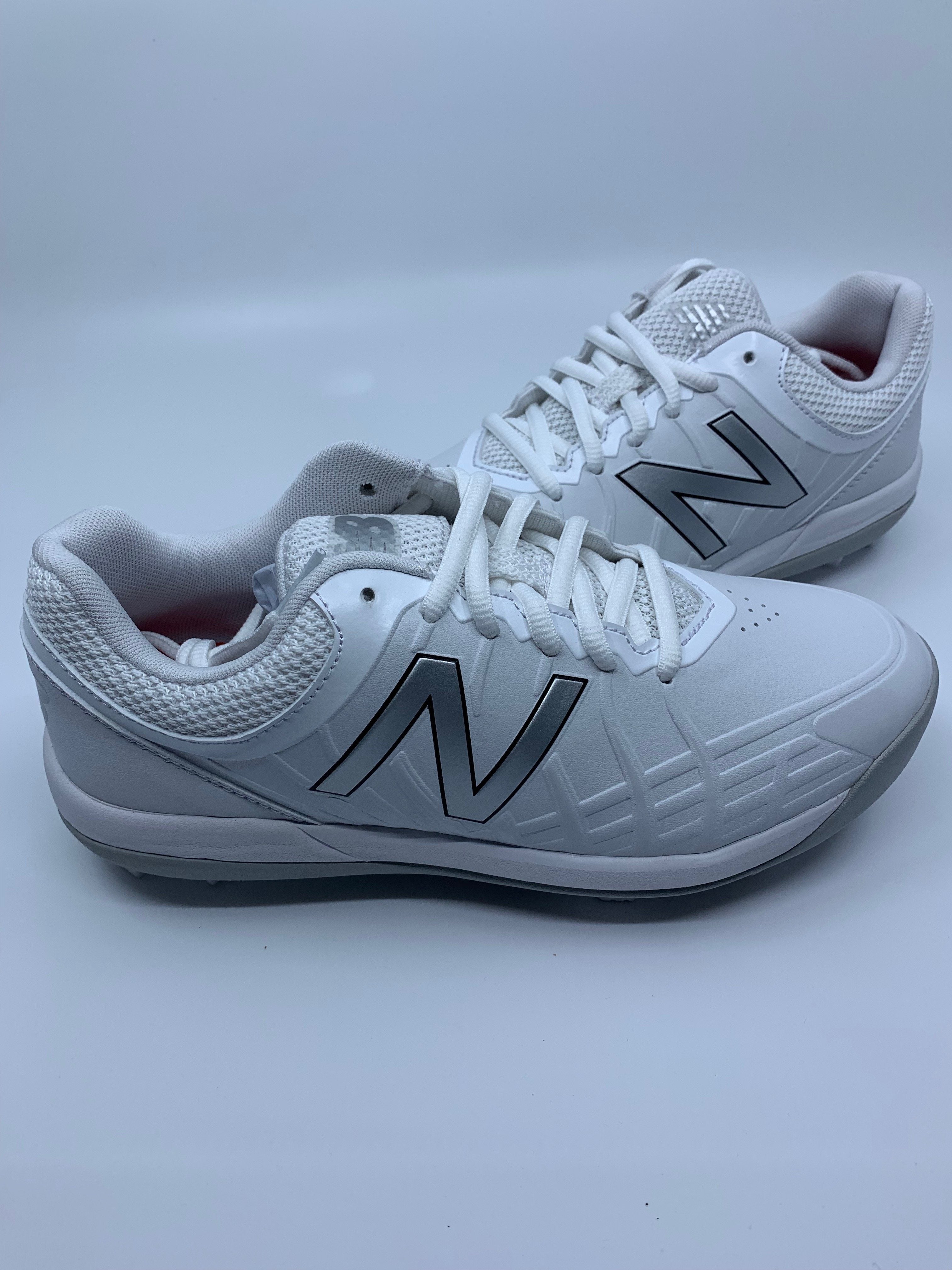 new balance youth j44v4 molded cleats