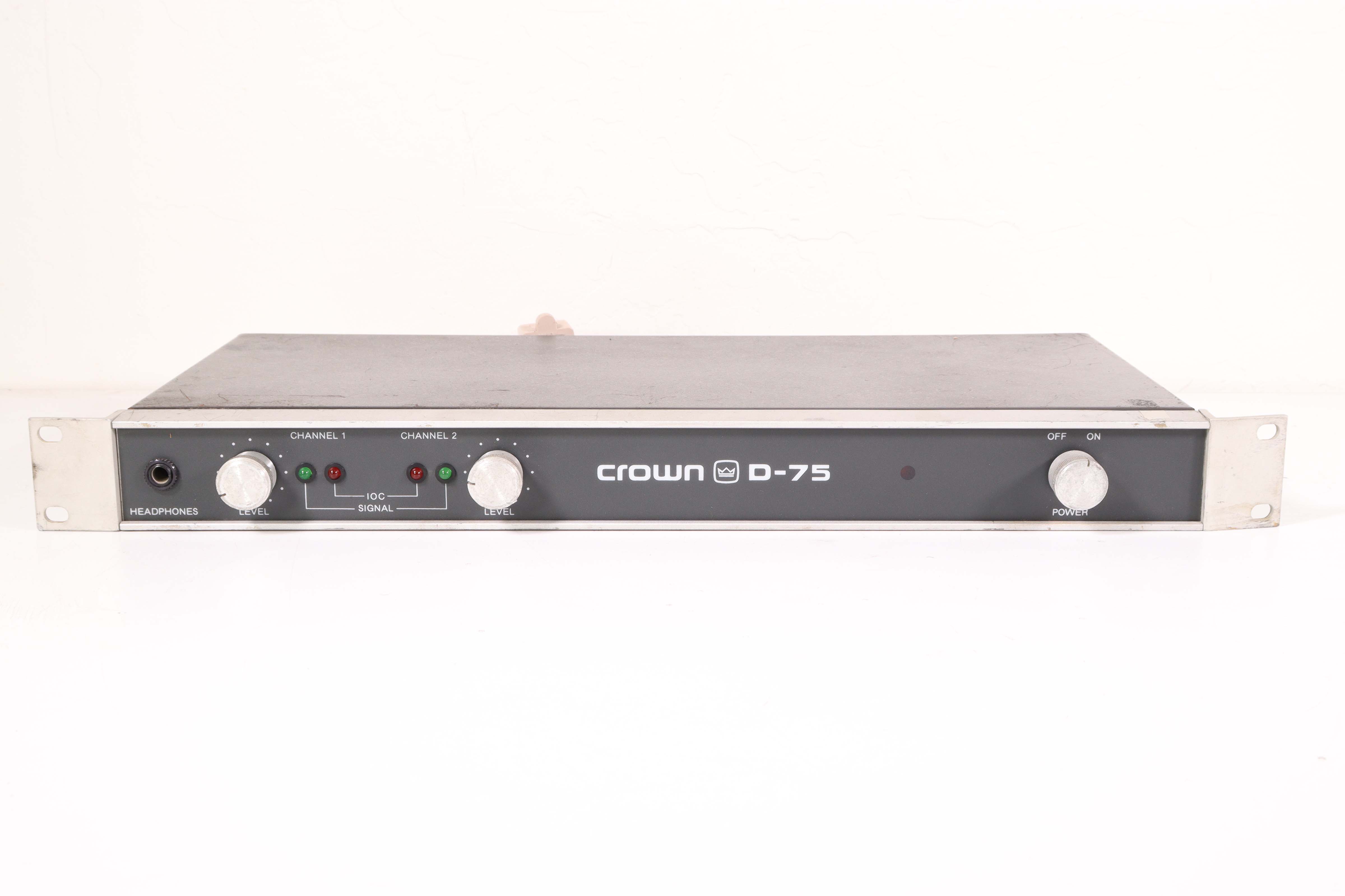 Crown D-75 Power Amplifier Rack XLR Dual Mono Rack Ears