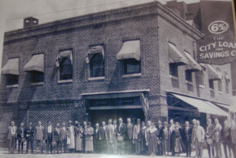 The Meeting Place on Market building in 1923