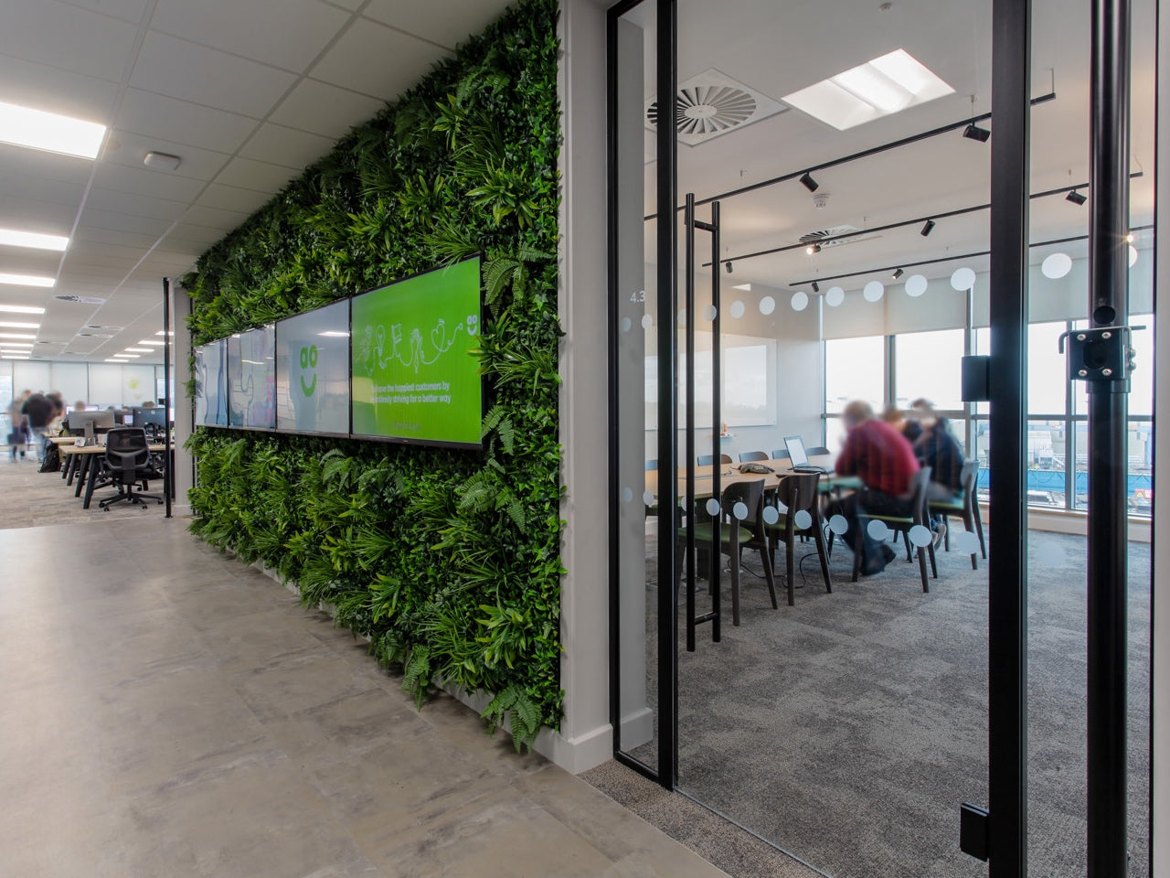 Artificial green walls, faux walls, artificial plant panels and mats