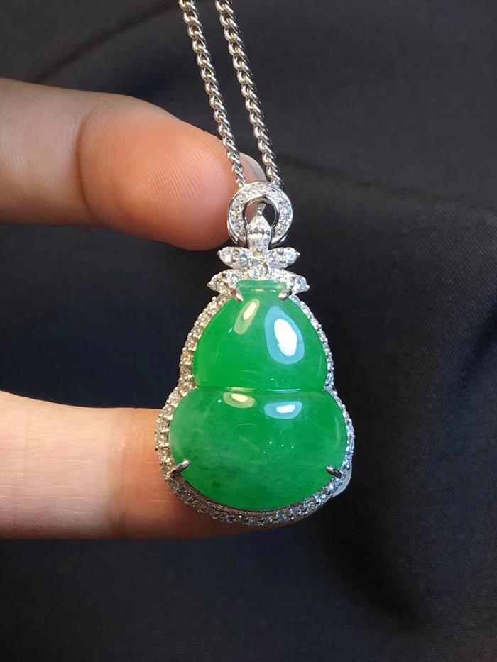 jade pendant