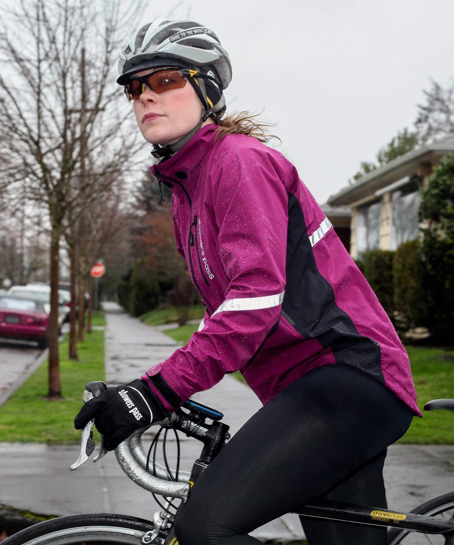 women's cycling rain gear