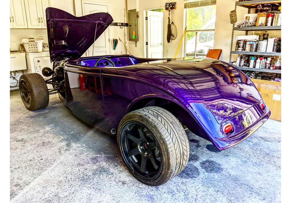 Tamco Paint's Violent Violette on 1933 Ford Roaster