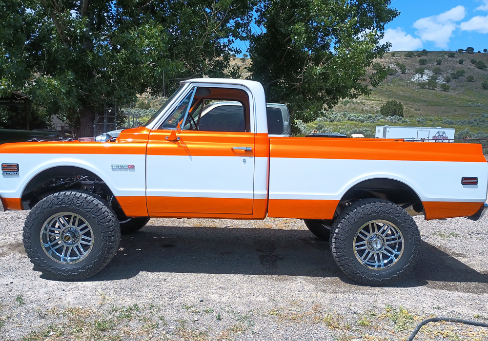 Tamgerine Pearl and Blizzard of Oz on Chevrolet