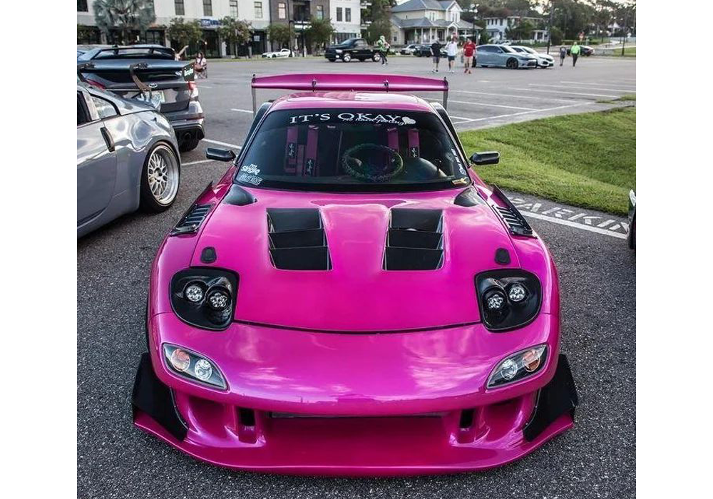 Lipstick Custom Color on Mazda RX7