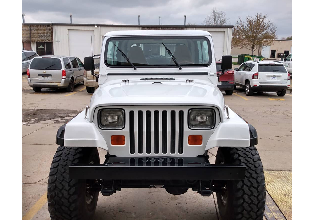 Blizzard Of Ozz ‘White’ Pearl Series on Jeep 