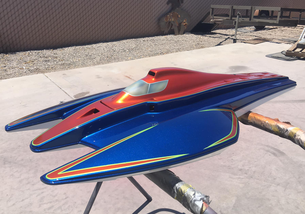 Shocktop Orange and Blazin Blue on RC Boat