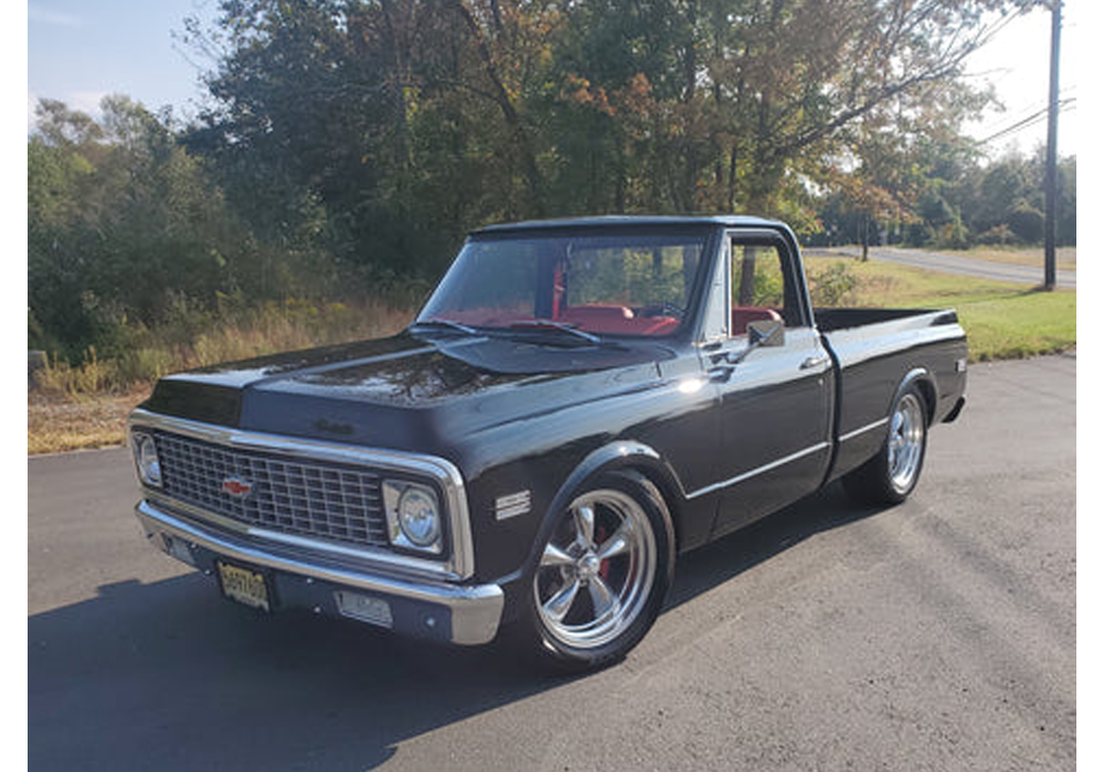 Murdered Out Black on Chevrolet C10