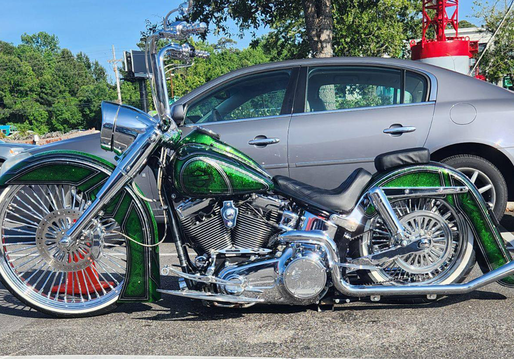 Emerald City 2k Candy on Harley Davidson