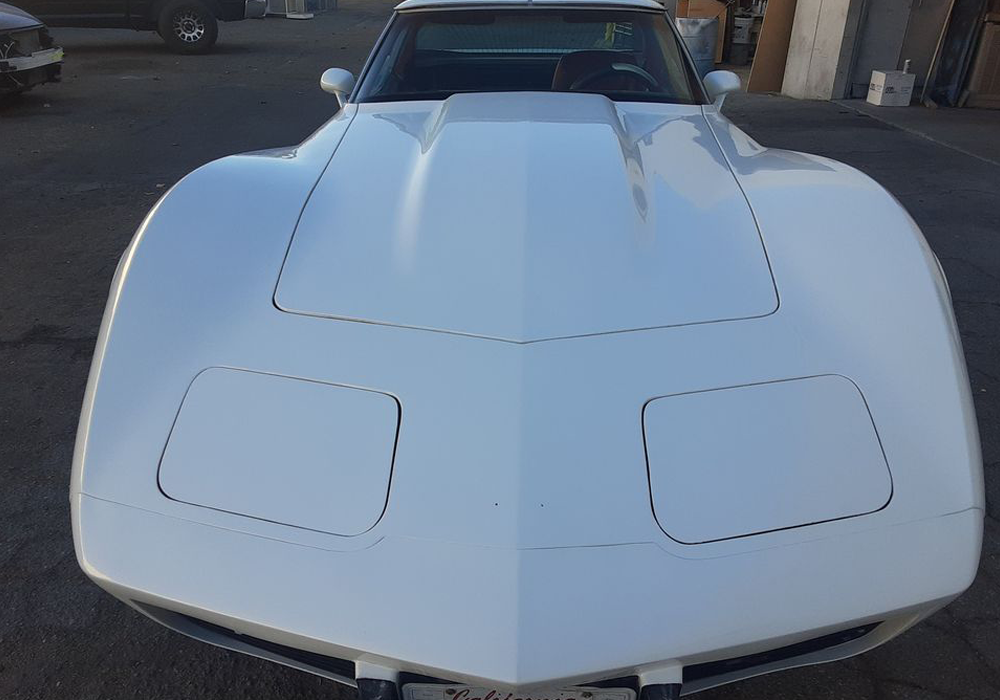 Star & Stripes Pearl Custom Color on Chevrolet Corvette