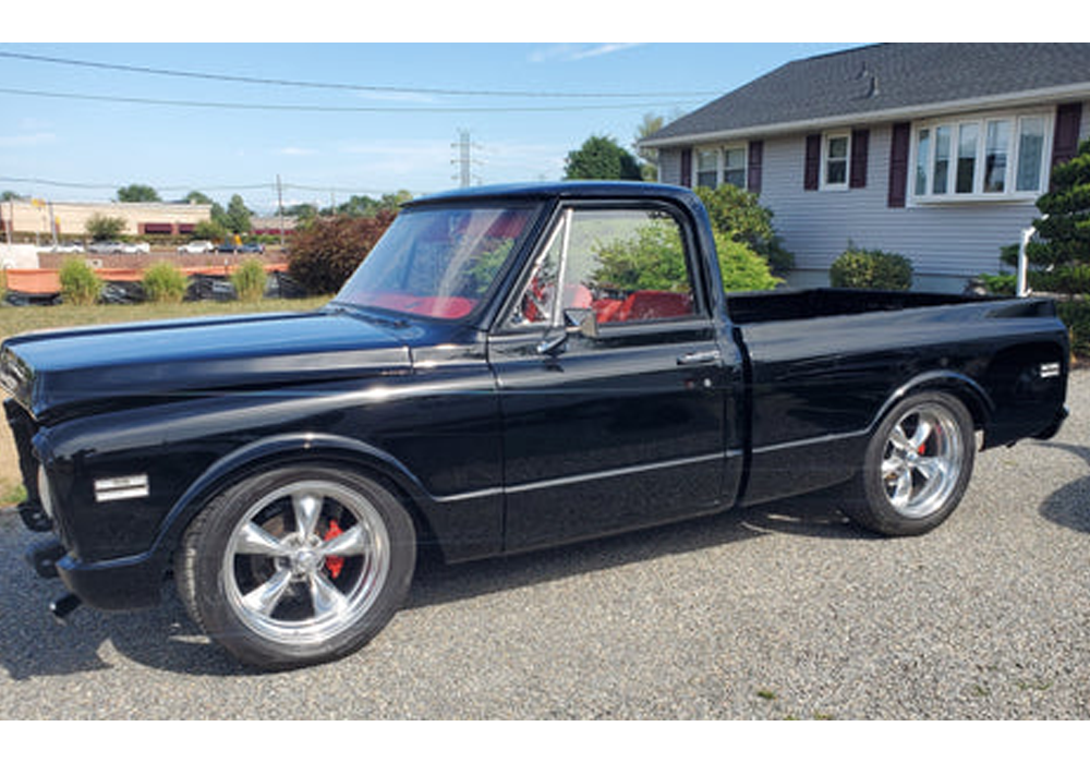 Murdered Out Black on Chevrolet C10