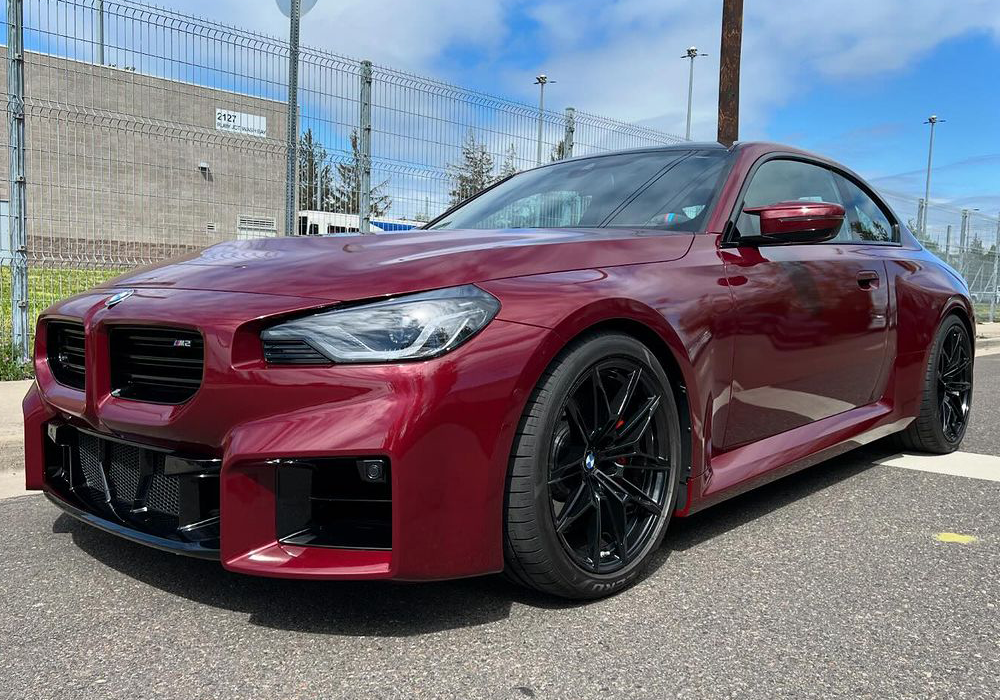 OEM BMW Calypso Red Metallic on BMW G87 M2