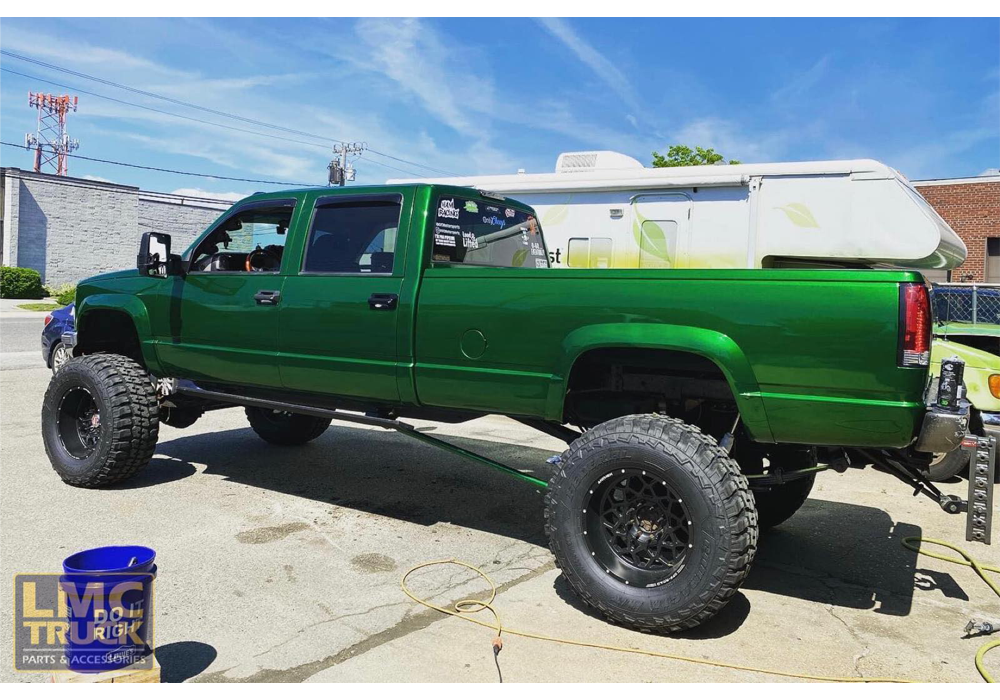 Tamco Paint's Shamrock Green over HP5310 Gray on Pick-Up Truck