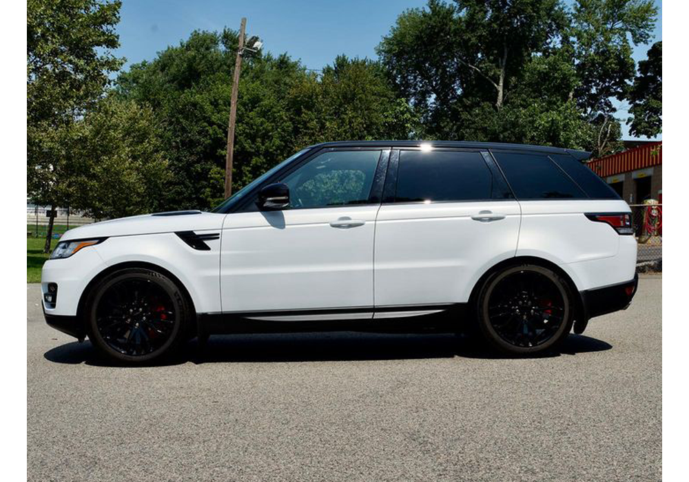 Diamond Gold over White on Range Rover