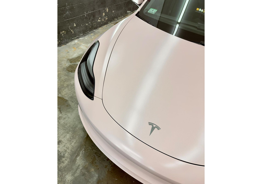 Diamond Silver over Custom Light Pink on Tesla Model 3