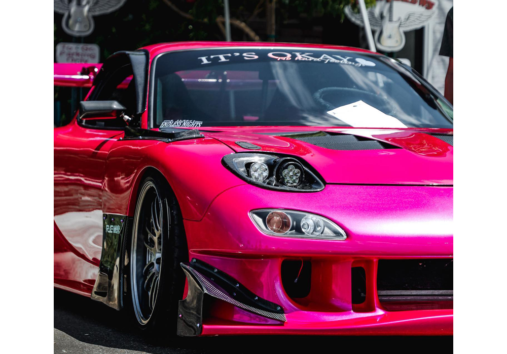 Lipstick Custom Color on Mazda RX7