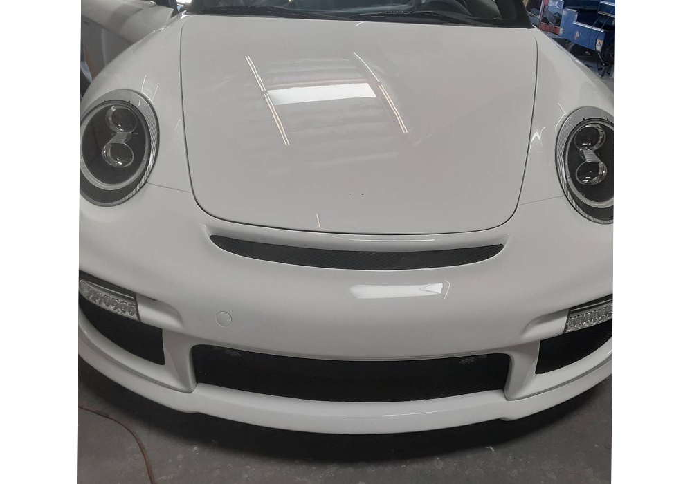 Blizzard Of Ozz ‘White’ Pearl Series on 2008 Porsche