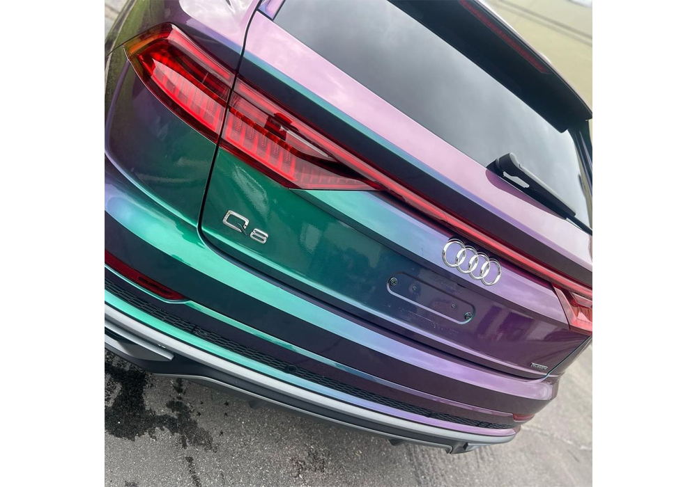 Raven Super Colorshift on Audi Q8