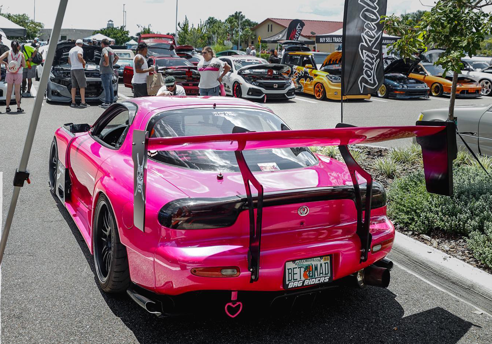 Lipstick Custom Color on Mazda RX7