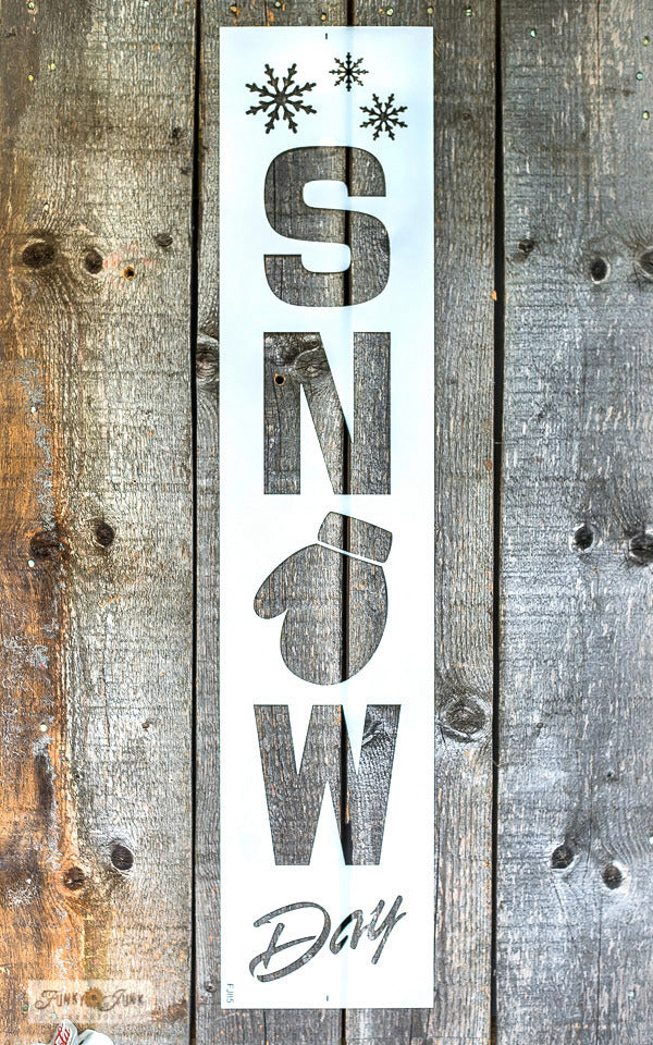 Snow Day is a vertical winter / Christmas stencil that celebrates the joyful aspects of a good snowfall! Includes a cozy glove that can be enhanced with the added snowflakes. Makes a perfect Christmas decorating front porch sign or as wall decor.