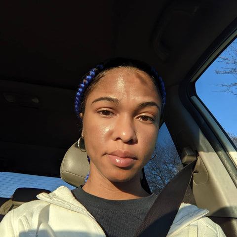 Teenager with clear skin after using Brooklyn Nicole skincare