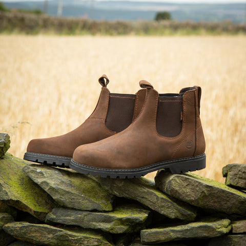 https://www.barebackfootwear.com/products/vancouver-waterproof-boots-brown