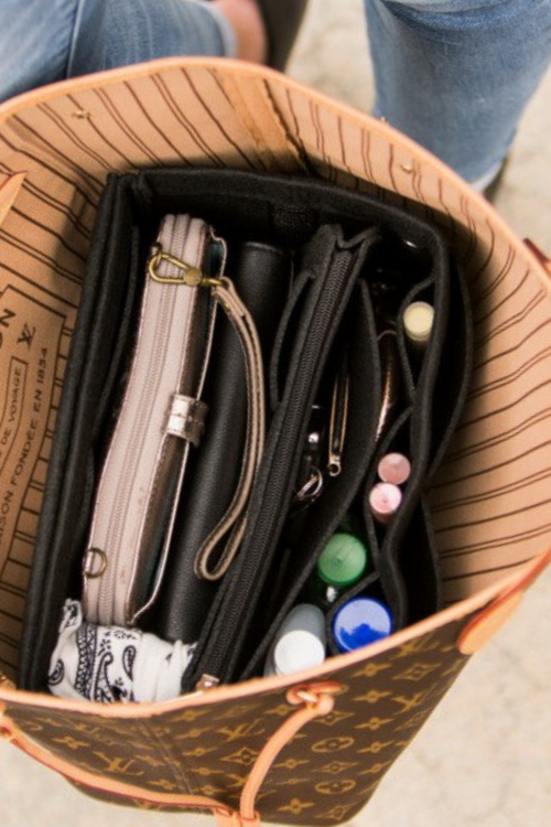 How to Organize Your Giant Tote Bag