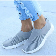 Women Sneakers/ Knitted Shoes