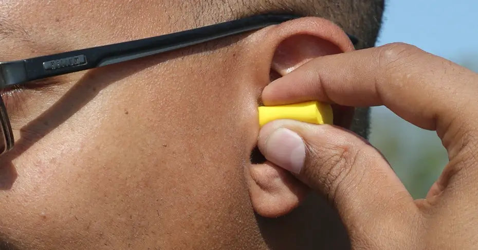 single-use earplugs require a professional fitting before they can be used.