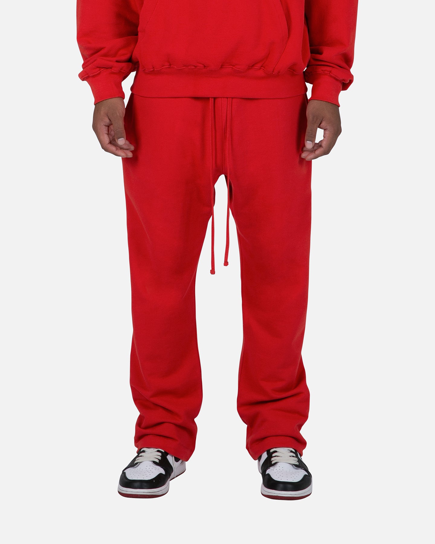 MNML Relaxed Everyday Sweatpants Red | Culture Kings NZ