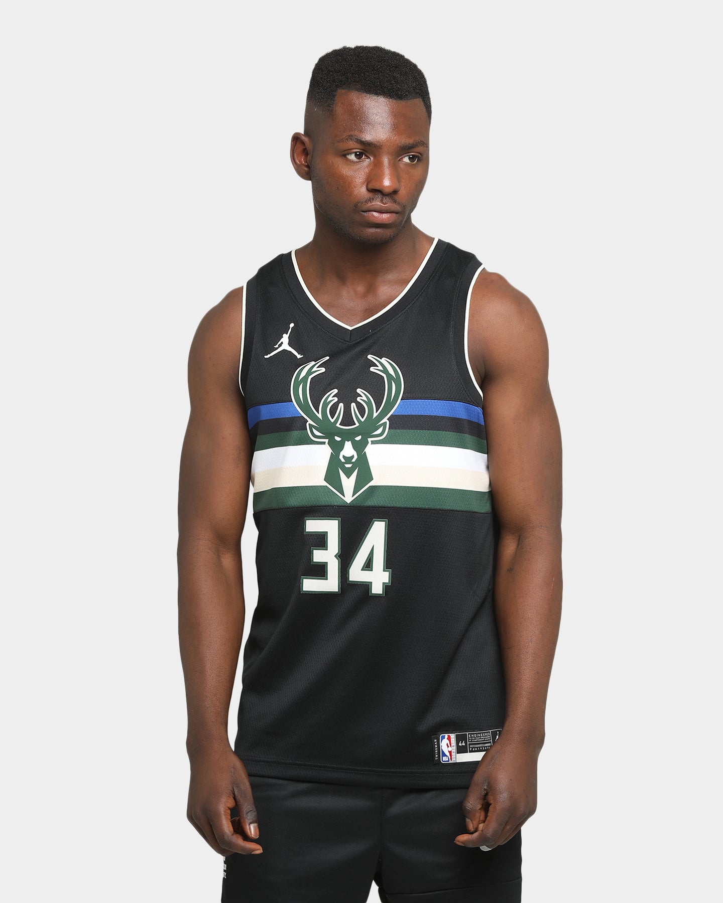 Nike Men's Milwaukee Bucks Antetokounmpo #34 NBA Statement 2020