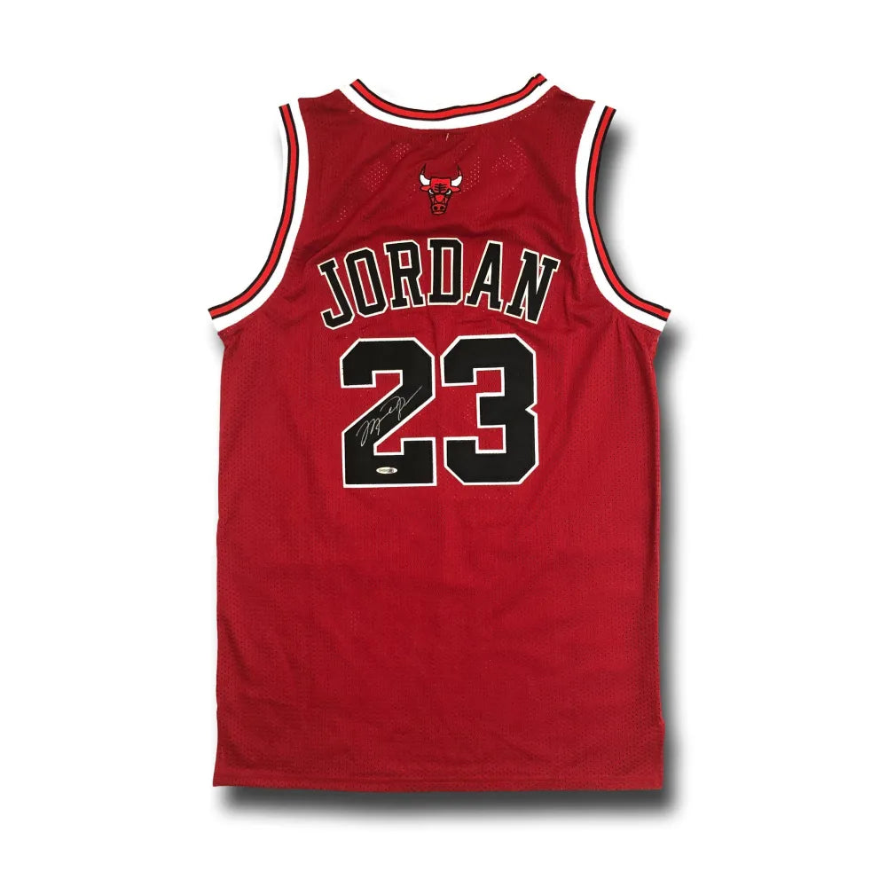 imitar web Accesible Michael Jordan Signed Red Chicago Bulls Jersey UDA COA Autograph Upper Deck  NBA Finals - Inscriptagraphs Memorabilia - Inscriptagraphs Memorabilia