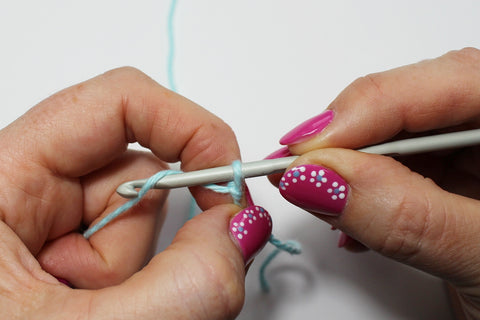 How to crochet chain stitches