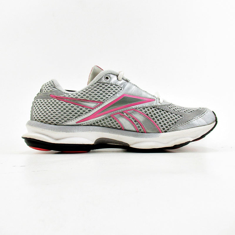 reebok runtone shoes price in pakistan