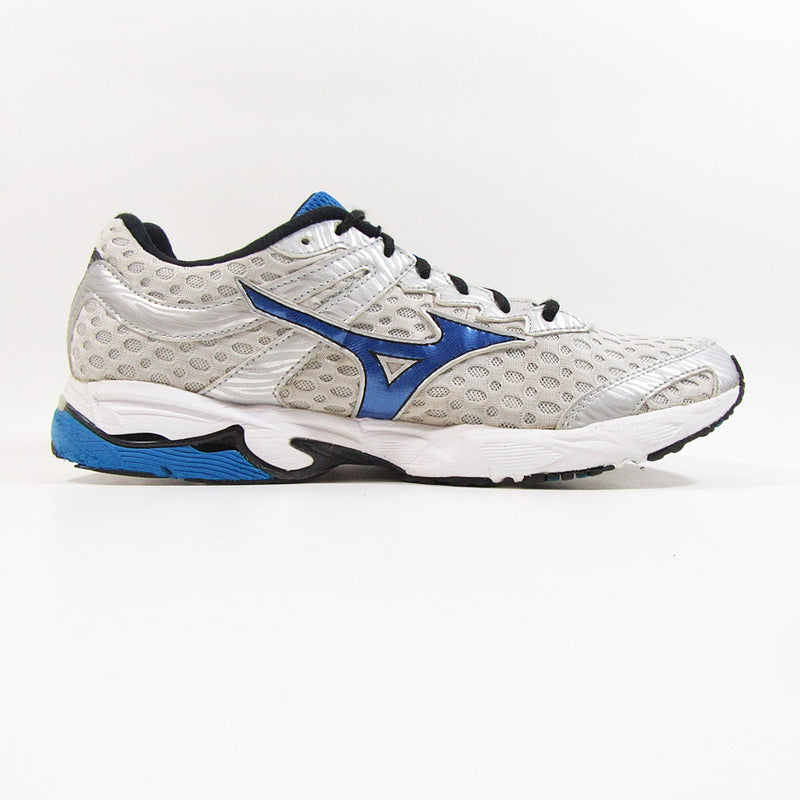 mizuno wave maverick online