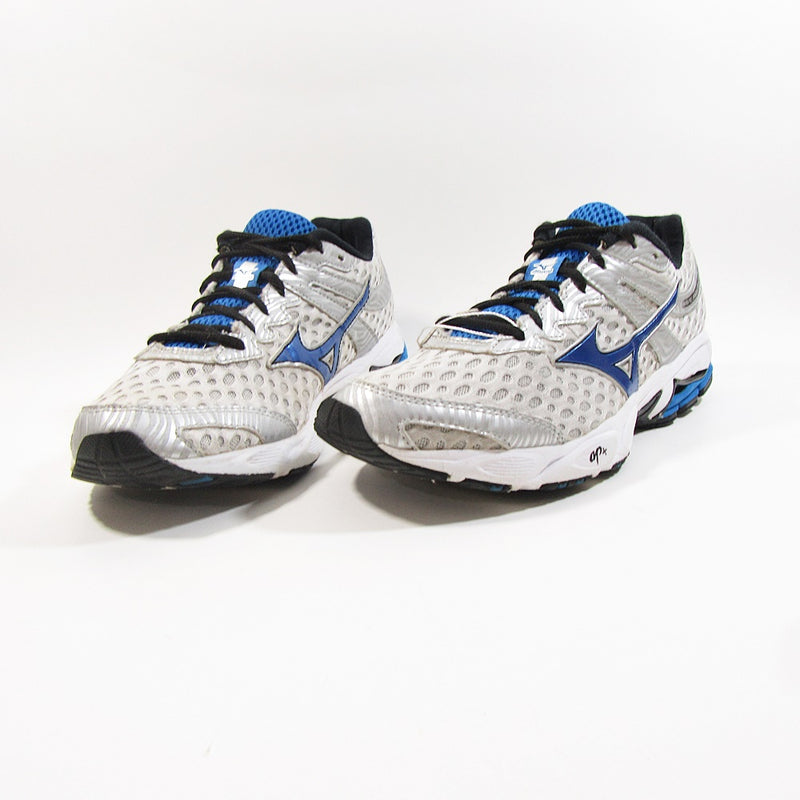 mizuno wave maverick womens