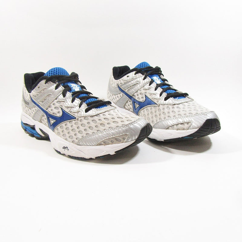 mizuno wave maverick online