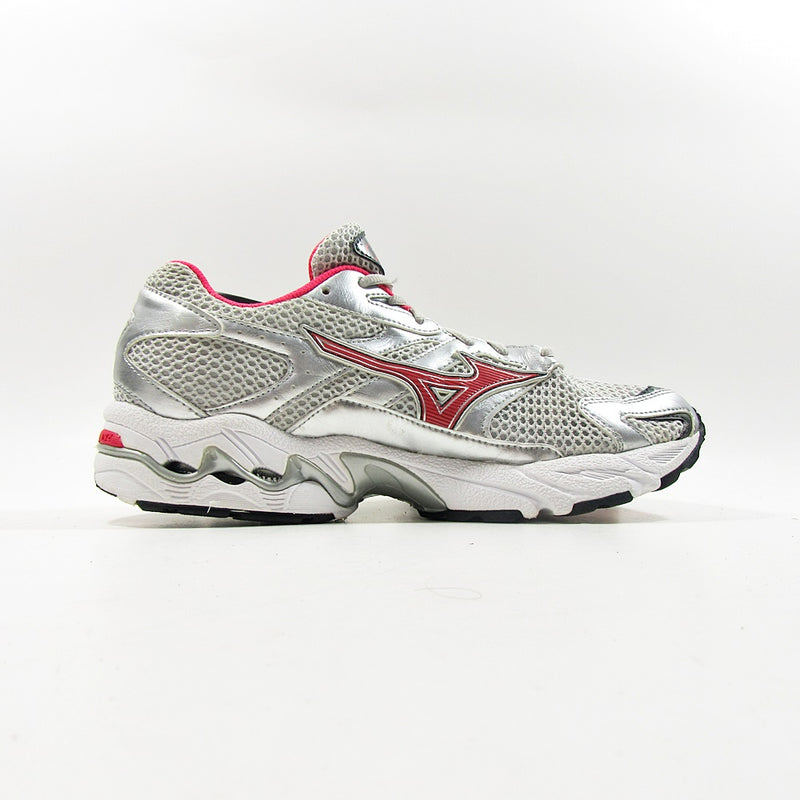 mizuno wave mustang 7