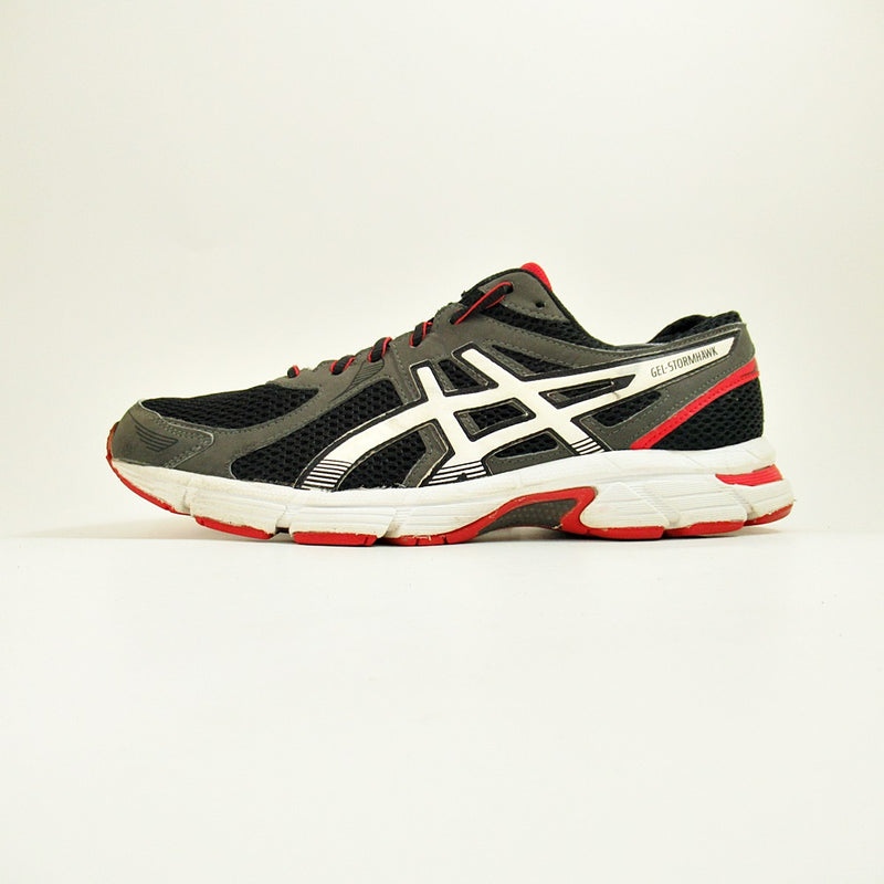 asics stormhawk