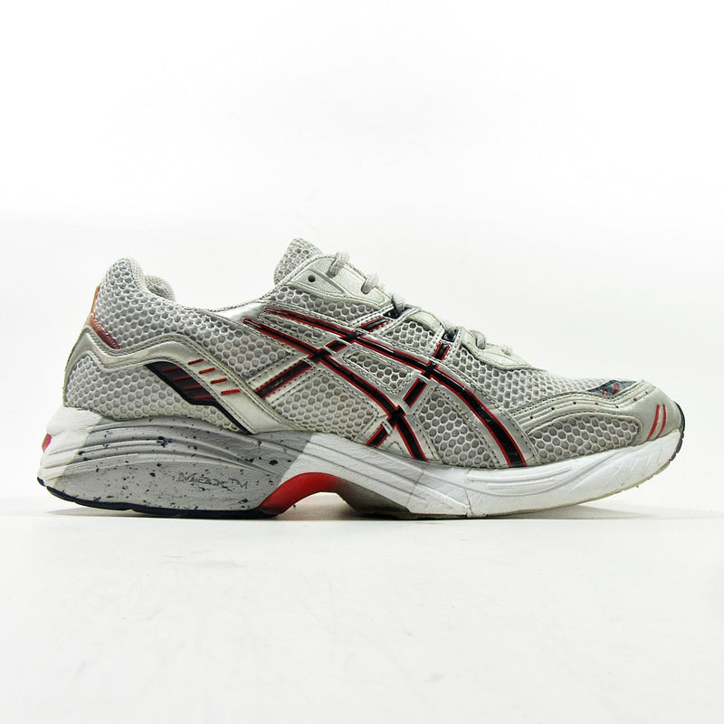 asics gel 1100