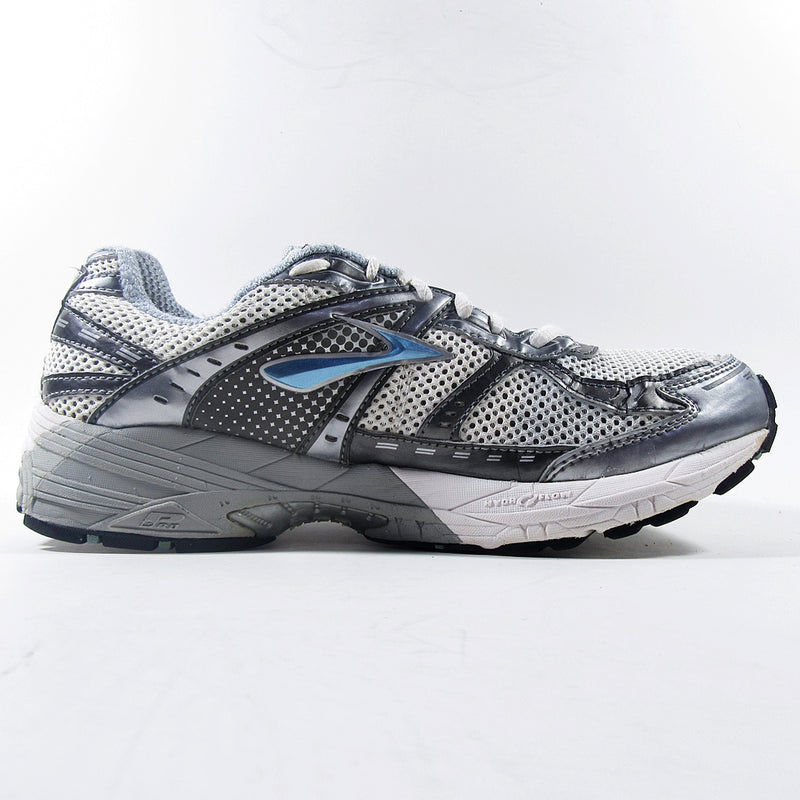 brooks go2 series running shoes